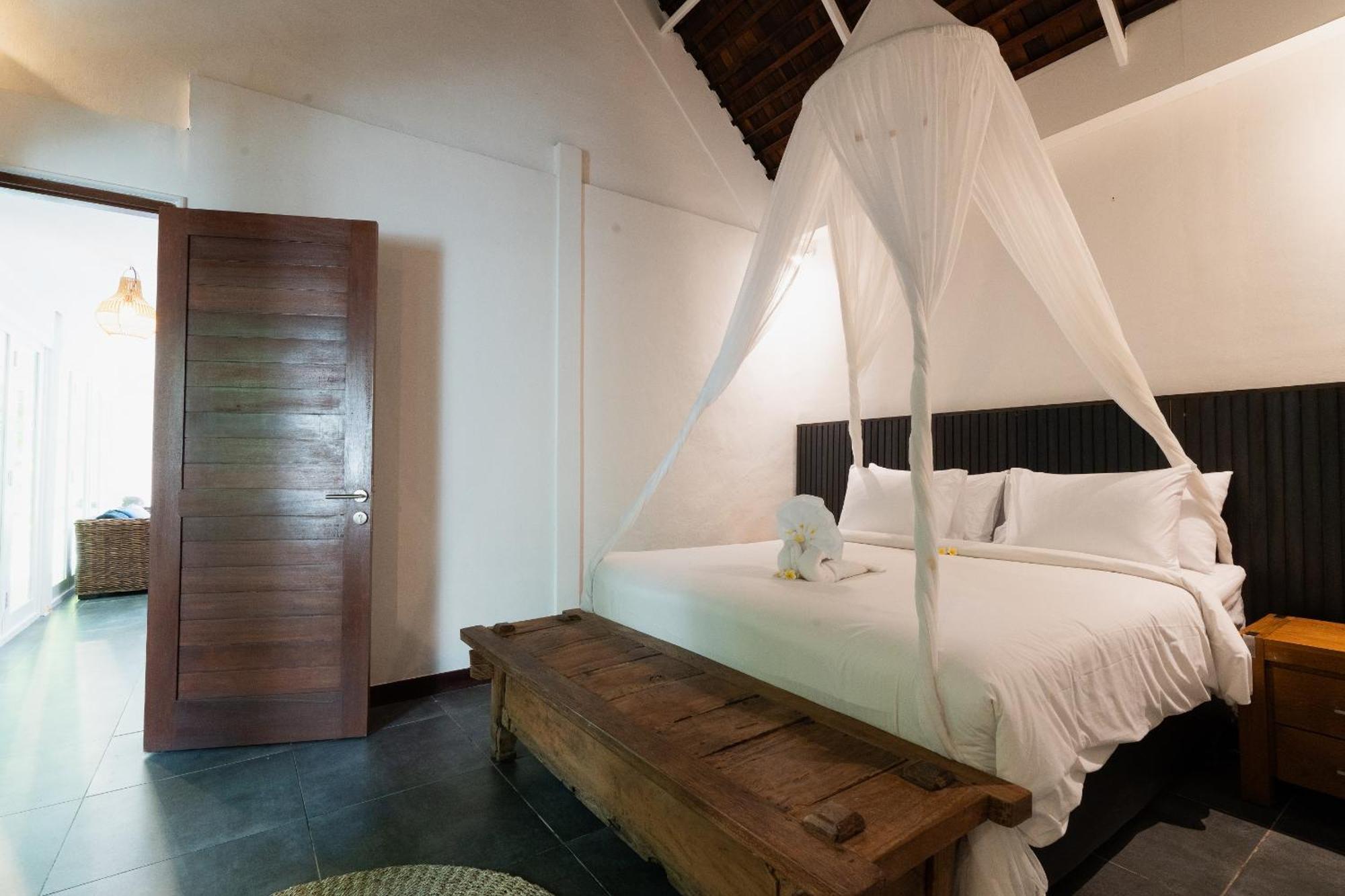 Hotel The Gardens Seminyak Extérieur photo